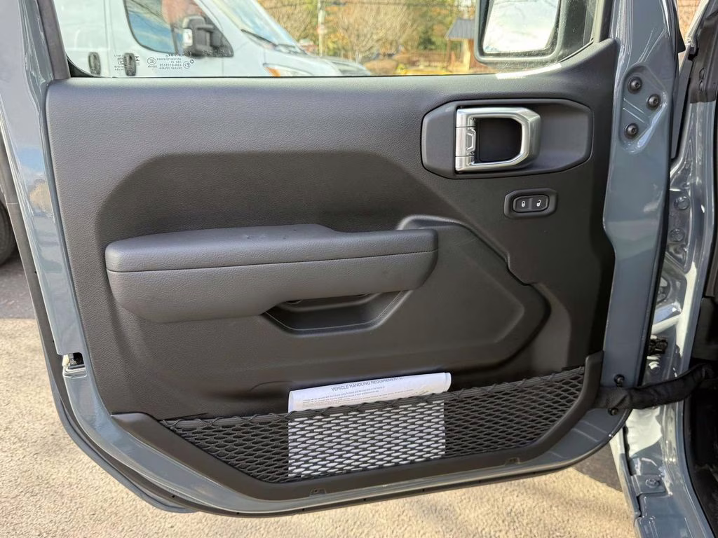 2026 Anvil Clearcoat Jeep Gladiator Sport 4X4 Truck