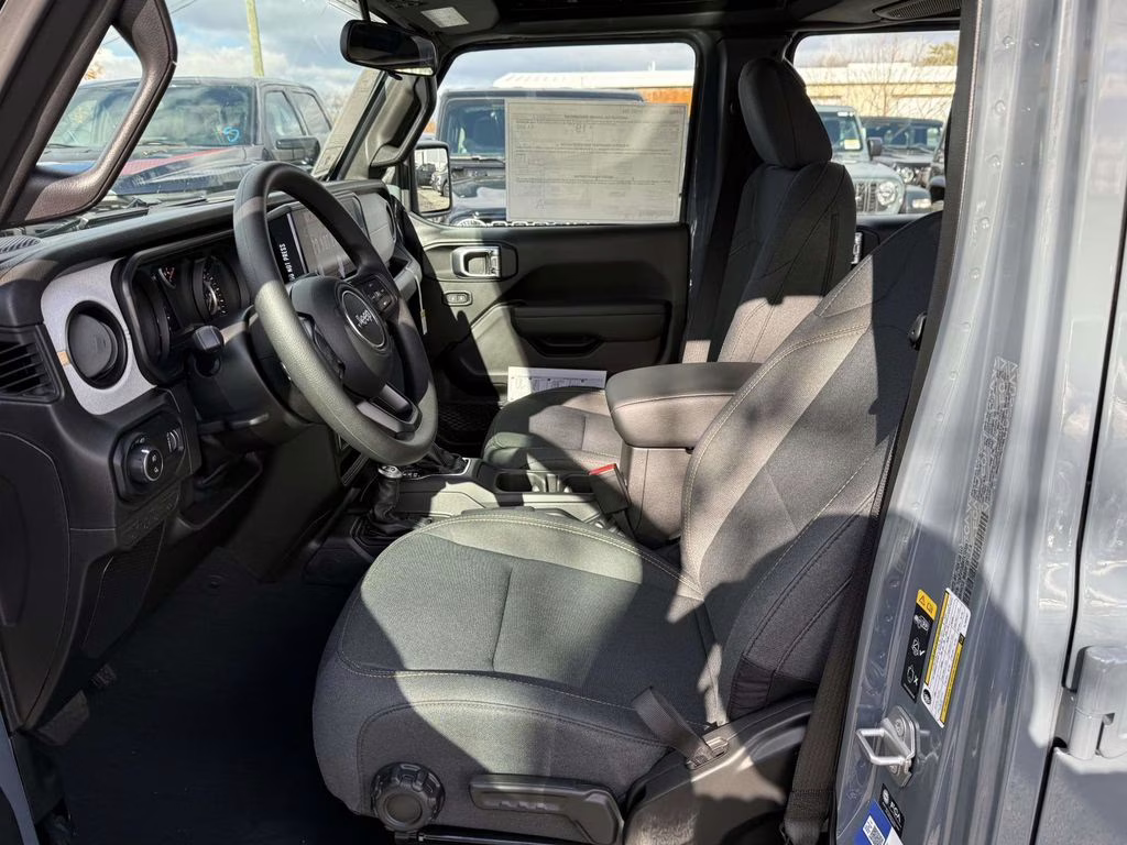 2026 Anvil Clearcoat Jeep Gladiator Sport 4X4 Truck