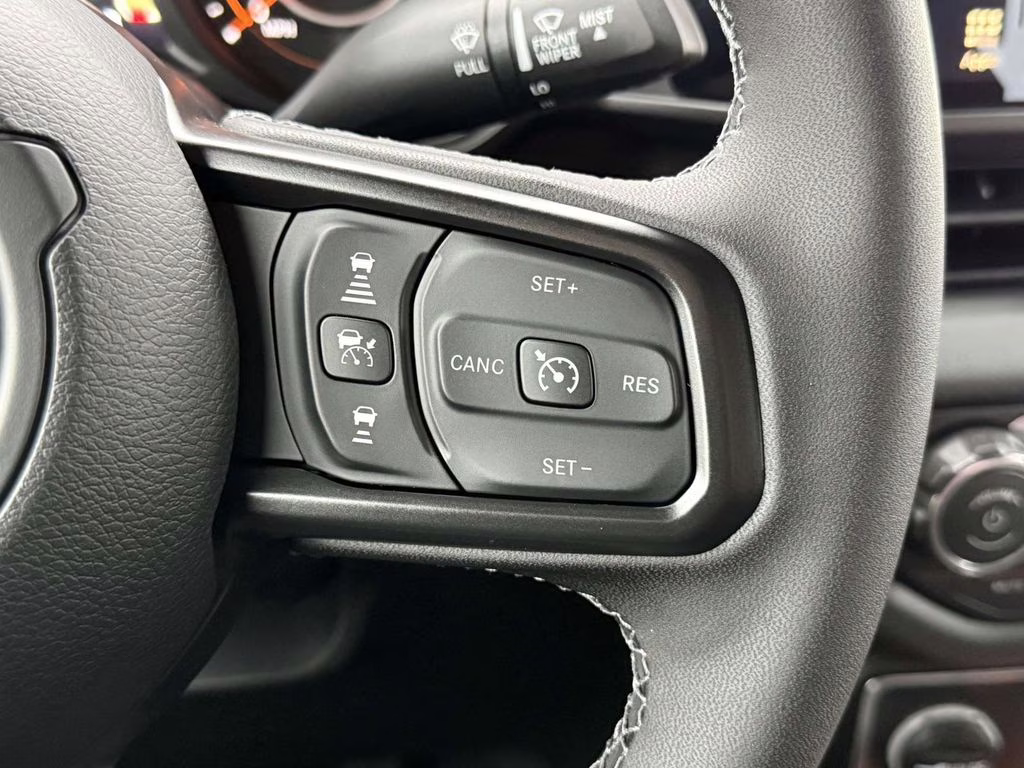 2026 reign Jeep Gladiator Mojave 4X4 Truck