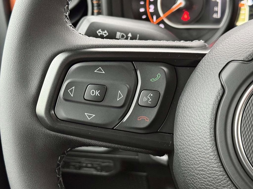 2026 reign Jeep Gladiator Mojave 4X4 Truck