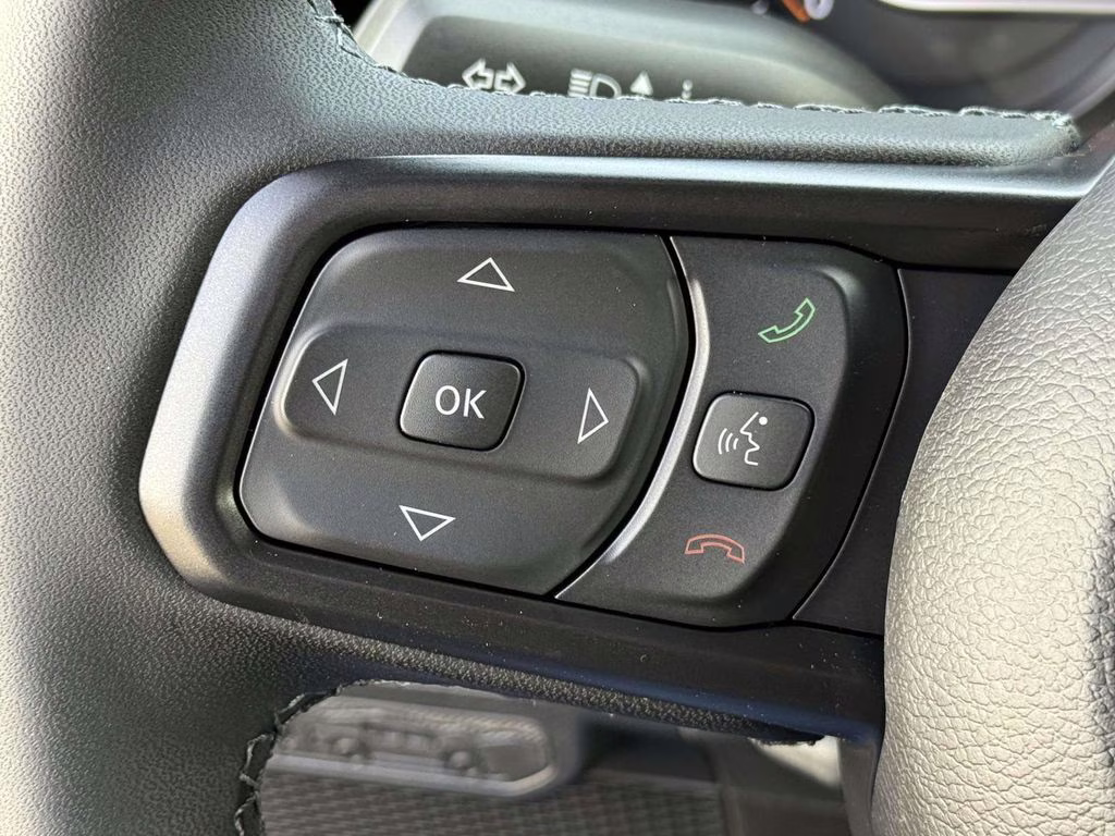 2026 reign Jeep Gladiator Mojave 4X4 Truck