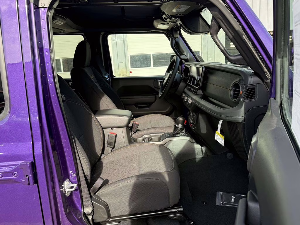 2026 reign Jeep Gladiator Mojave 4X4 Truck