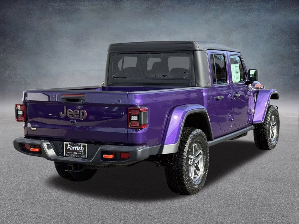 2026 reign Jeep Gladiator Mojave 4X4 Truck