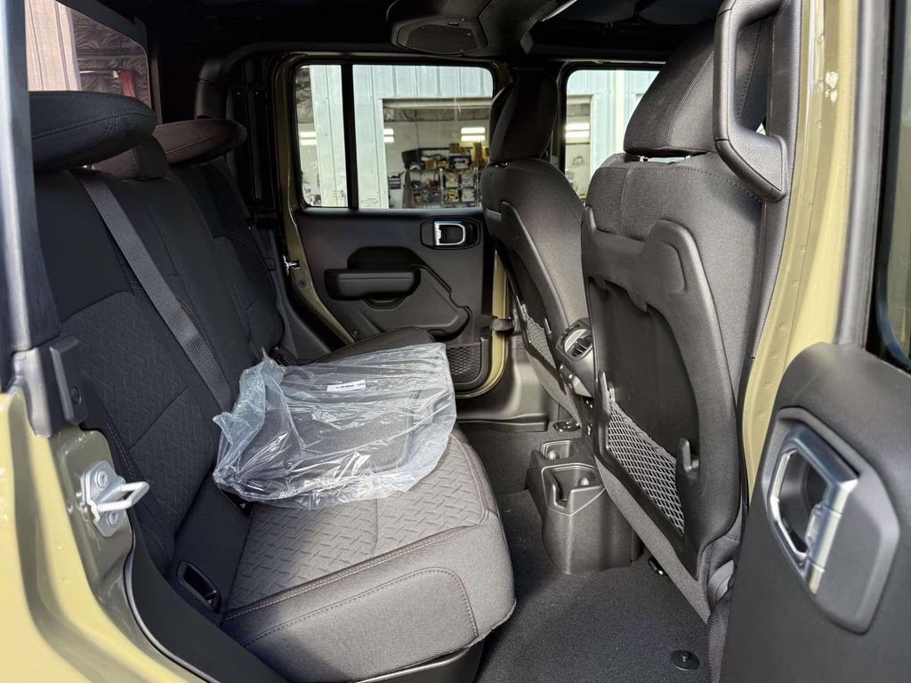 2026 Pj5 Jeep Gladiator Mojave 4X4 Truck