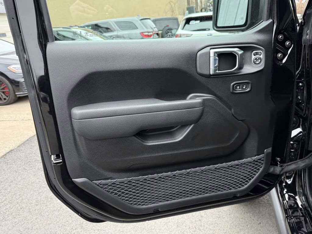 2026 Black Clearcoat Jeep Gladiator Mojave 4X4 Truck