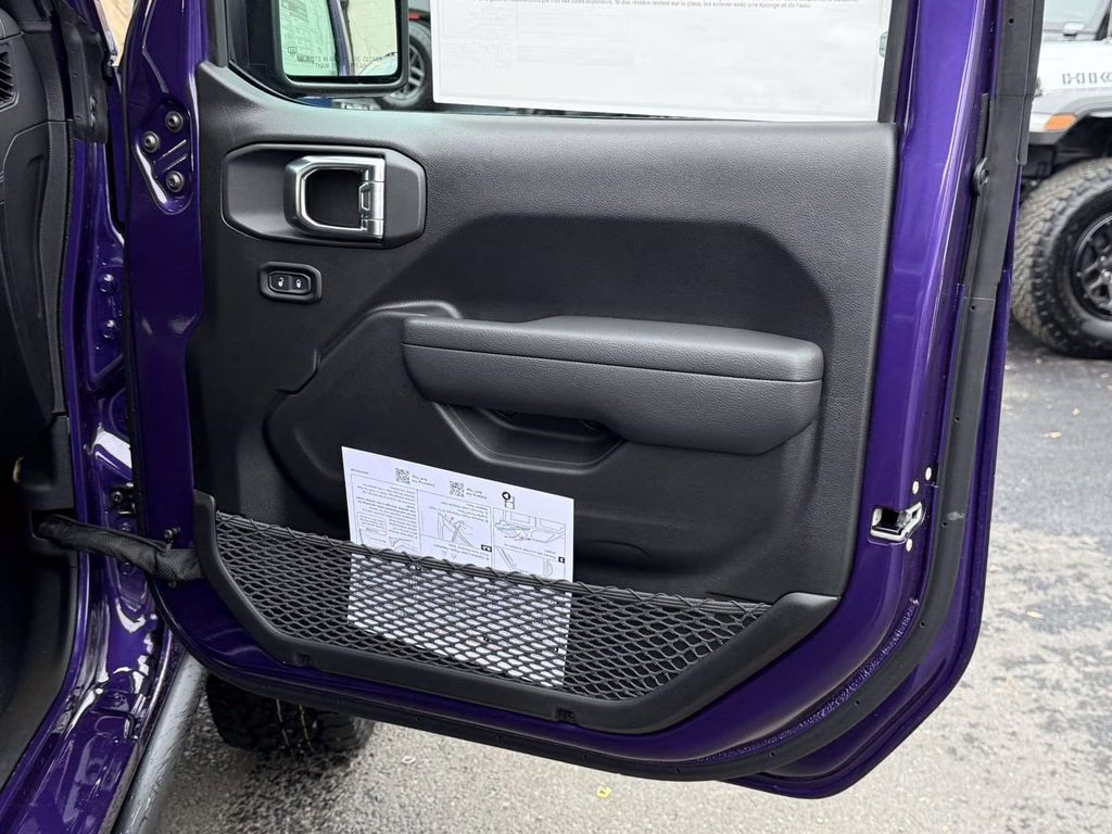 2026 reign Jeep Gladiator Mojave 4X4 Truck