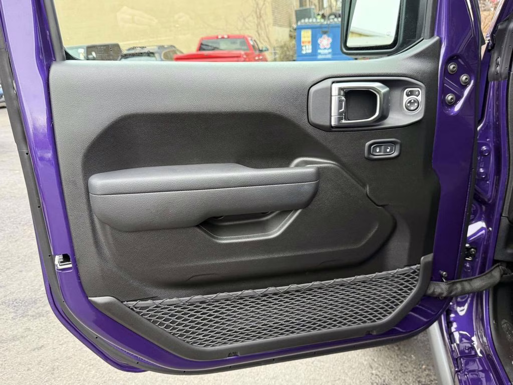 2026 reign Jeep Gladiator Mojave 4X4 Truck