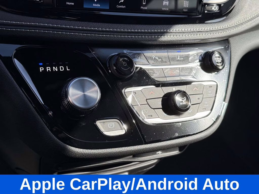 2026 Diamond Black Crystal Pearlcoat Chrysler Pacifica Select FWD Van