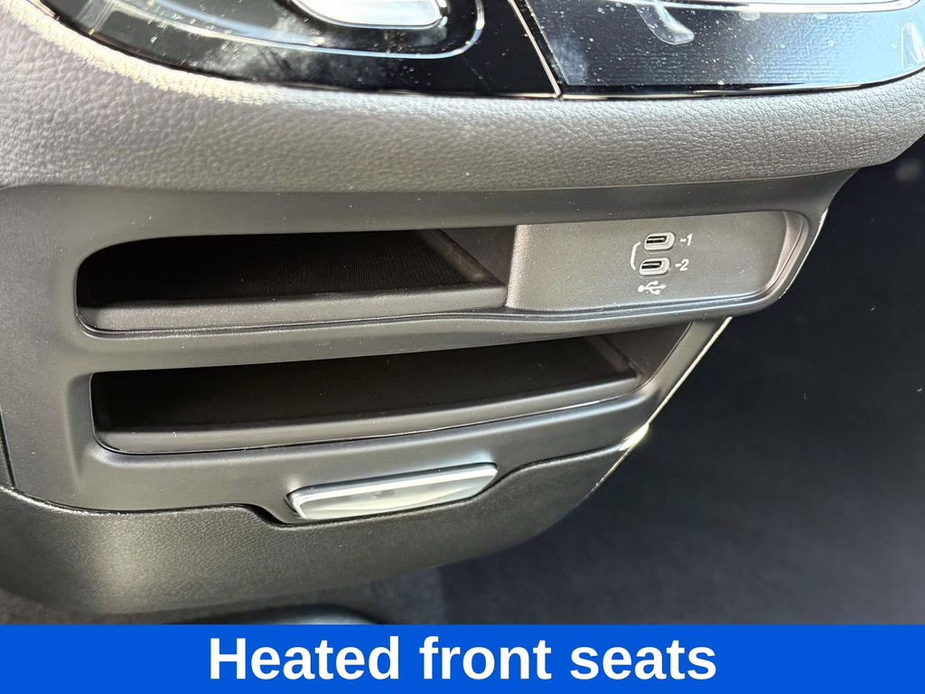 2026 Bright White Clearcoat Chrysler Pacifica Select FWD Van