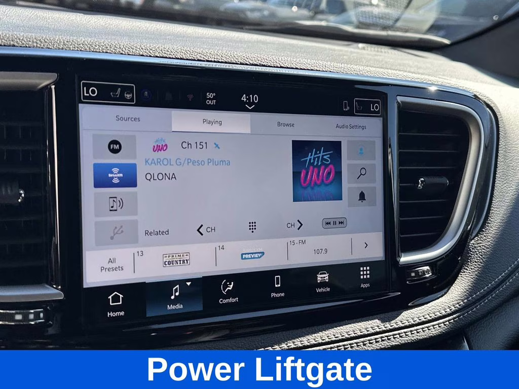 2026 Diamond Black Crystal Pearlcoat Chrysler Pacifica Select FWD Van