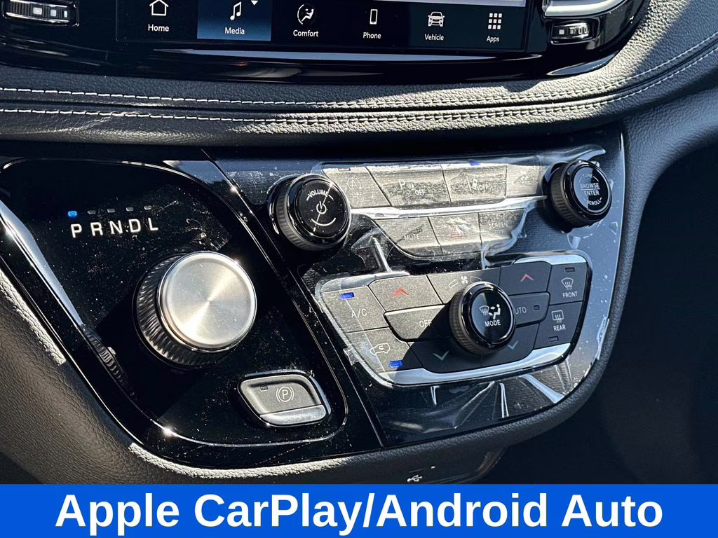 2026 Diamond Black Crystal Pearlcoat Chrysler Pacifica Select FWD Van