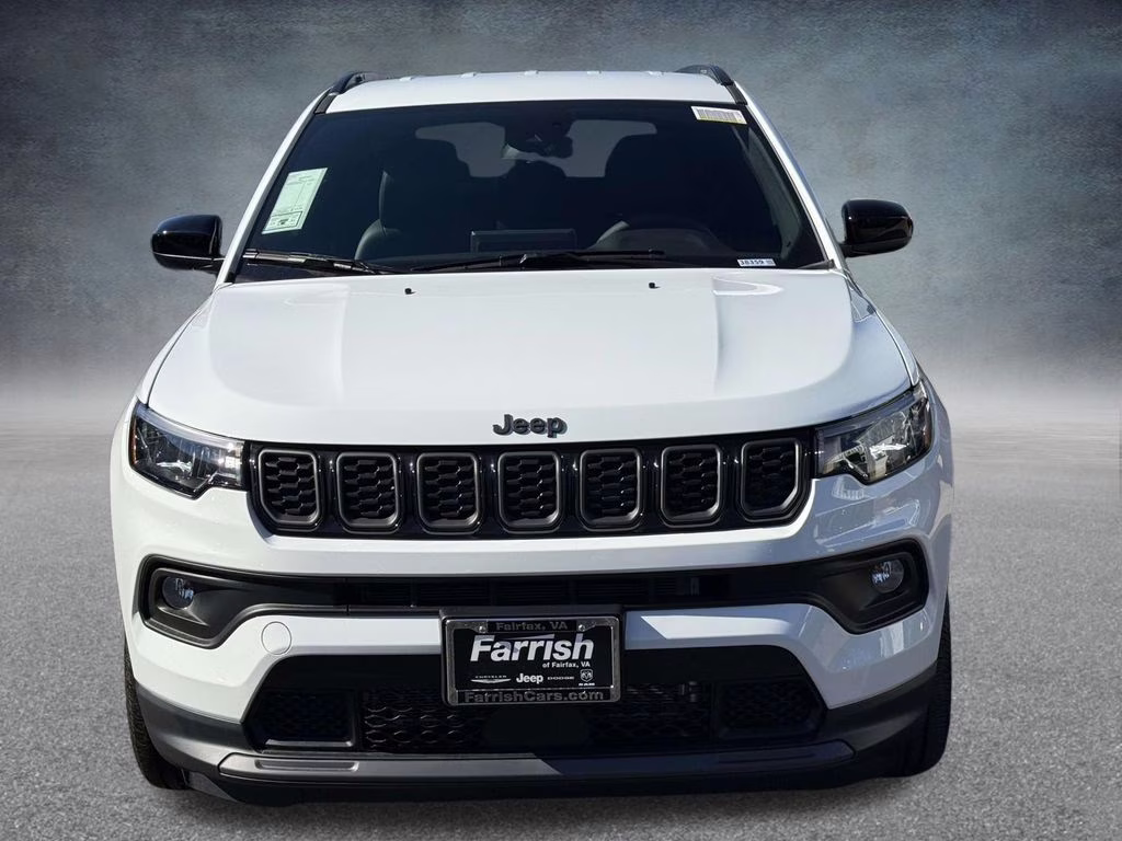 2026 Bright White Clearcoat Jeep Compass Latitude 4X4 SUV