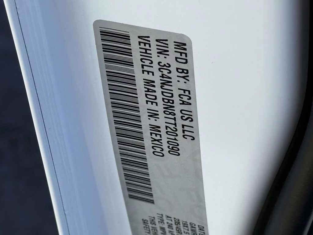 2026 Bright White Clearcoat Jeep Compass Latitude 4X4 SUV