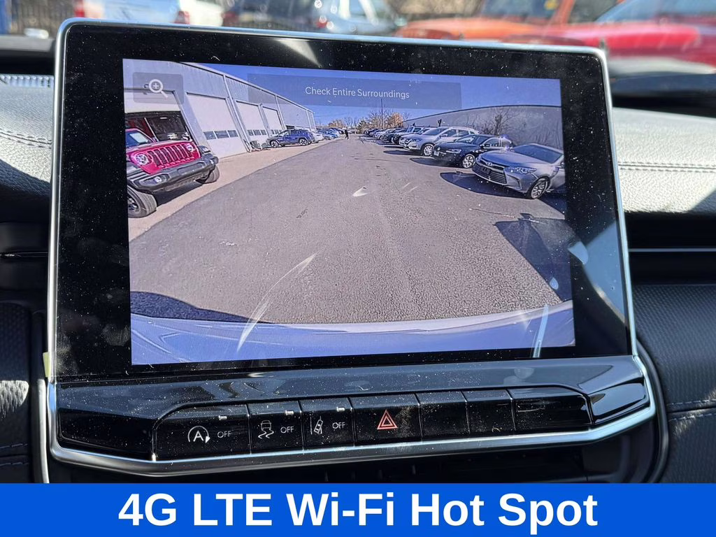 2026 Bright White Clearcoat Jeep Compass Latitude 4X4 SUV