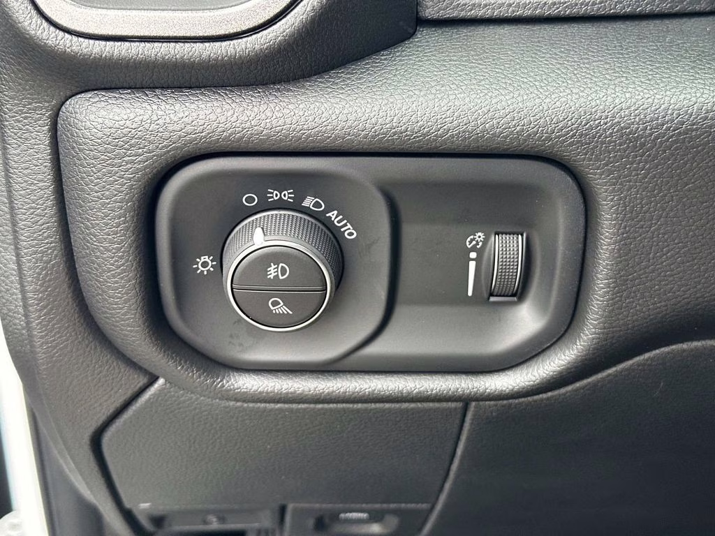 2026 Bright White Clearcoat Ram 3500 Tradesman 4X4 Truck