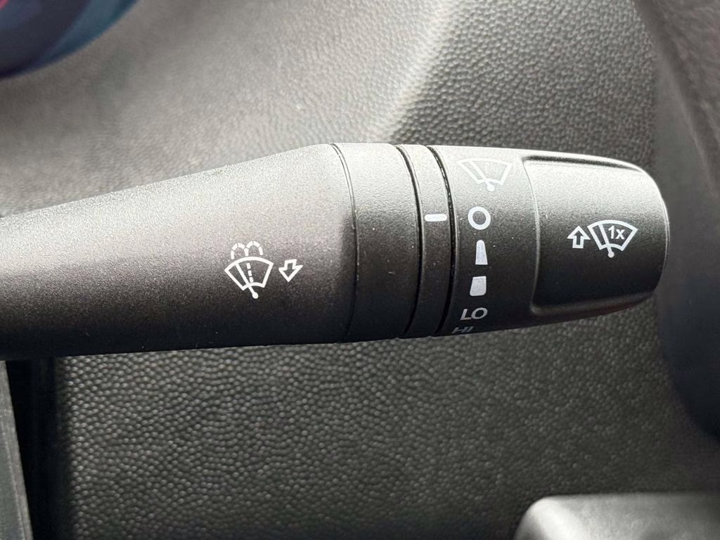 2026 Bright White Clearcoat Ram ProMaster 1500 Base FWD Van