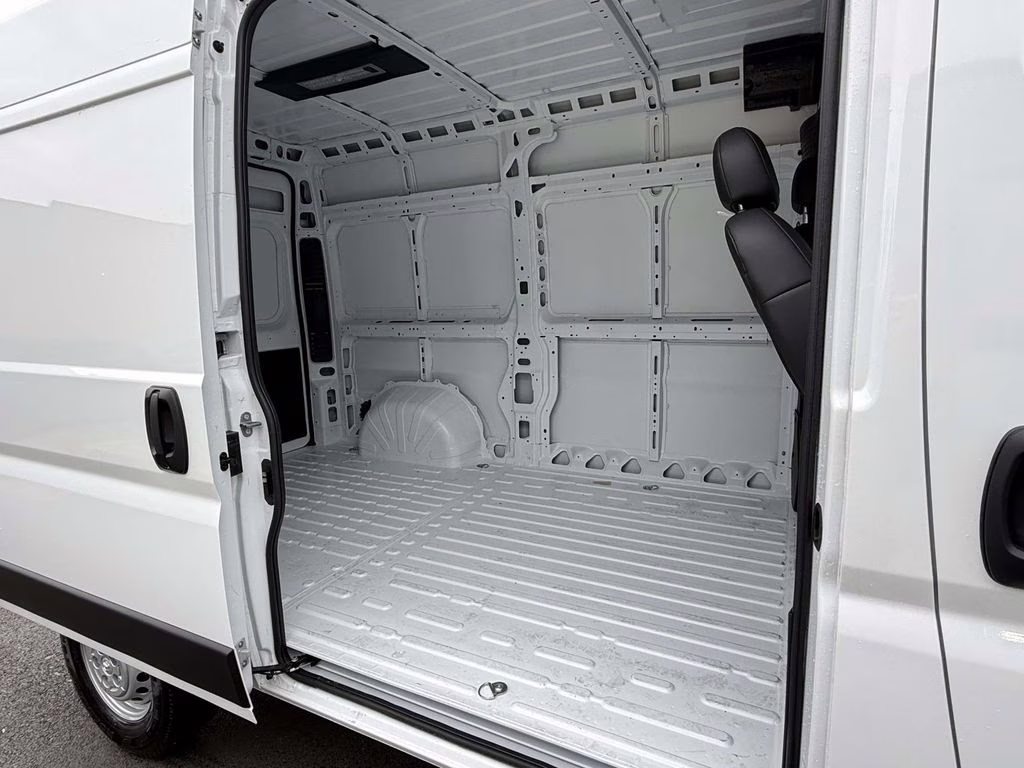 2026 Bright White Clearcoat Ram ProMaster 1500 Base FWD Van