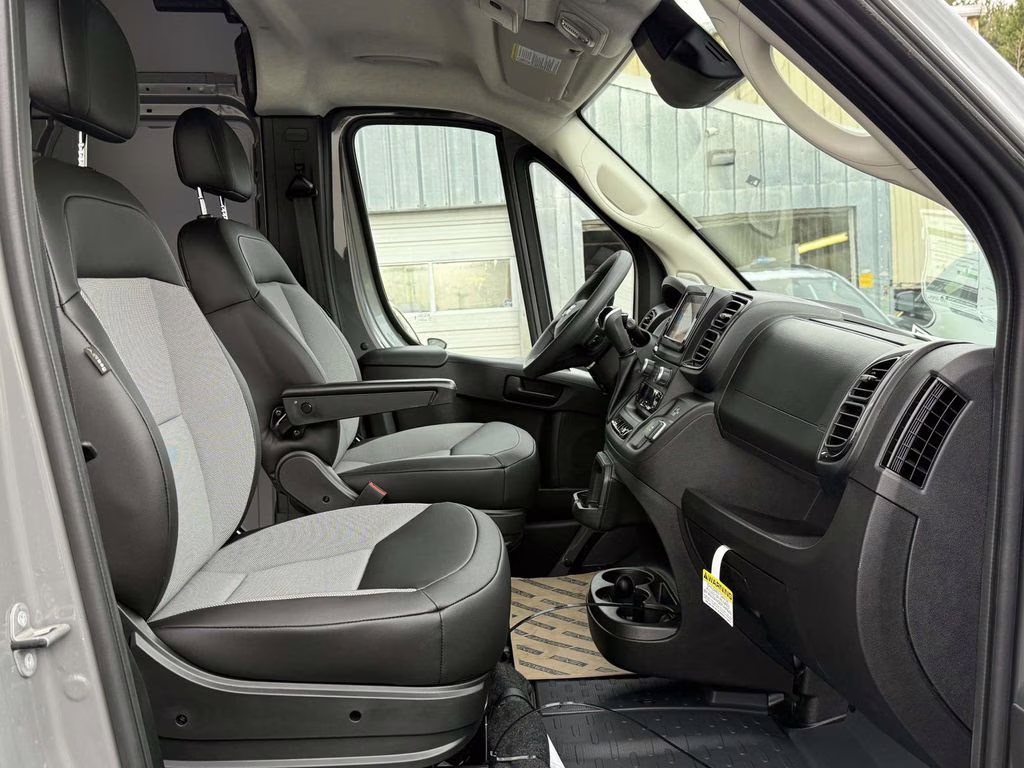 2026 Ceramic Gray Clearcoat Ram ProMaster 2500 High Roof FWD Van