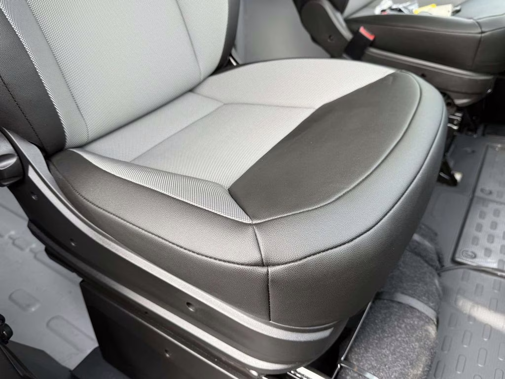 2026 Bright White Clearcoat Ram ProMaster 2500 High Roof FWD Van