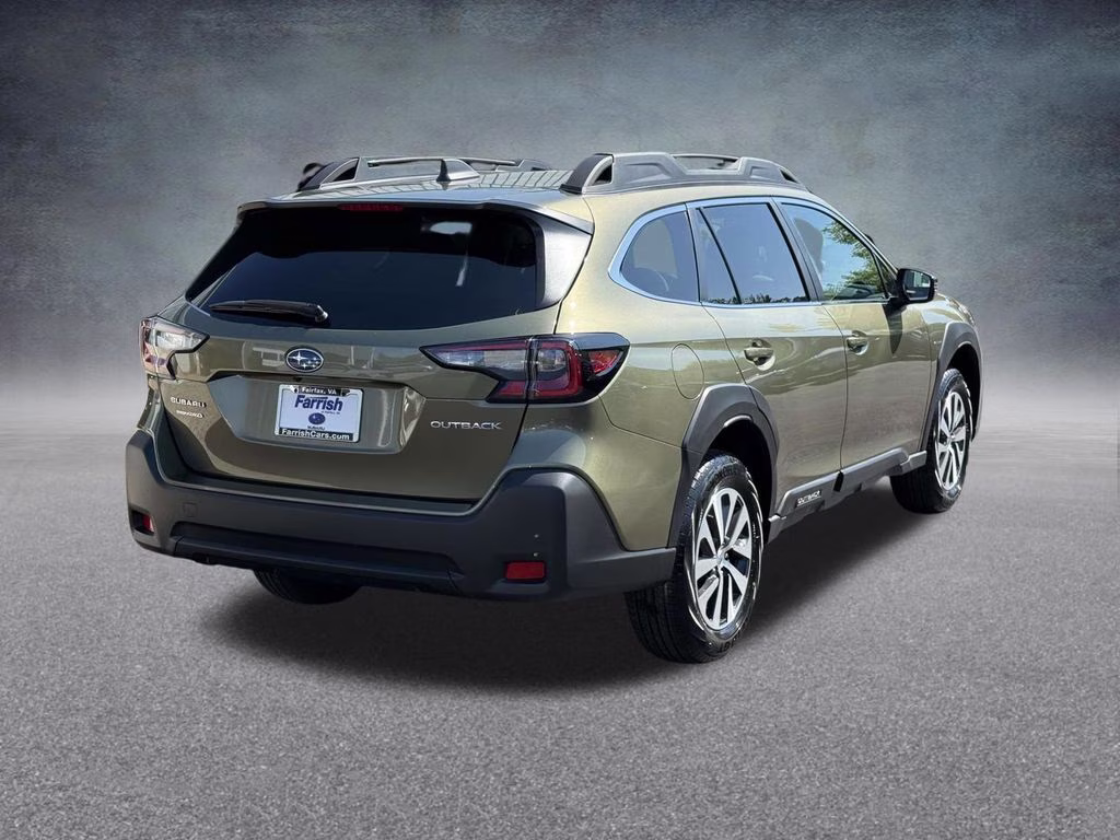2025 Autumn Green Metallic Subaru Outback Premium AWD SUV
