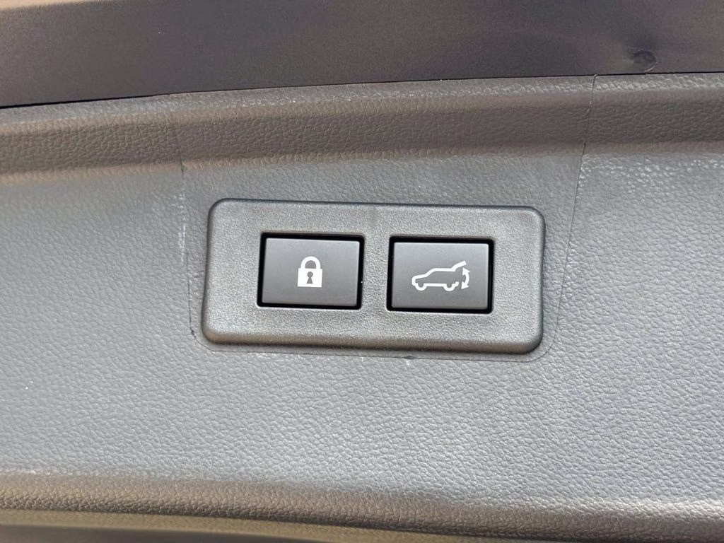 2025 Crystal Black Silica Subaru Outback Wilderness AWD SUV