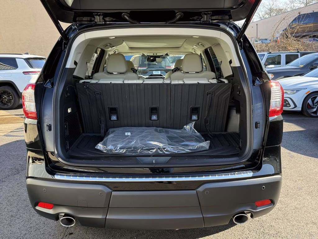 2026 Crystal Black Silica Subaru Ascent Limited AWD SUV