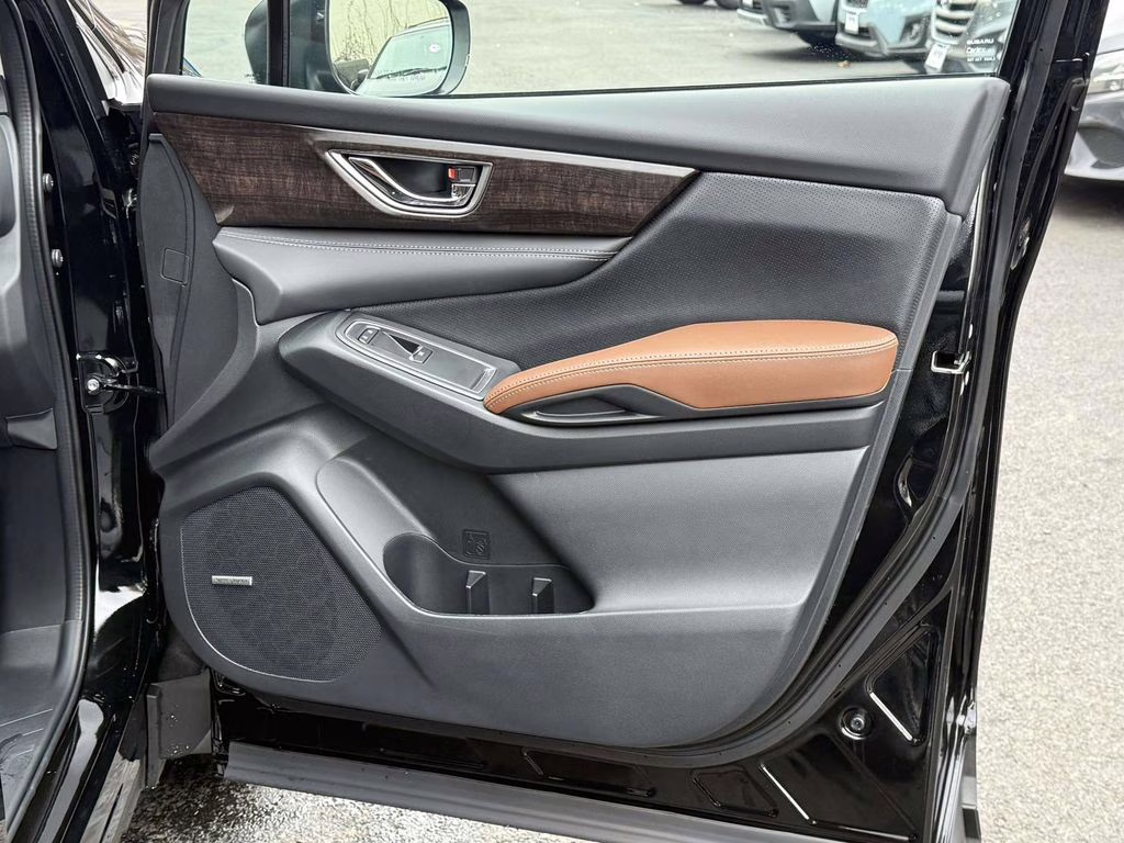 2026 Crystal Black Silica Subaru Ascent Touring AWD SUV