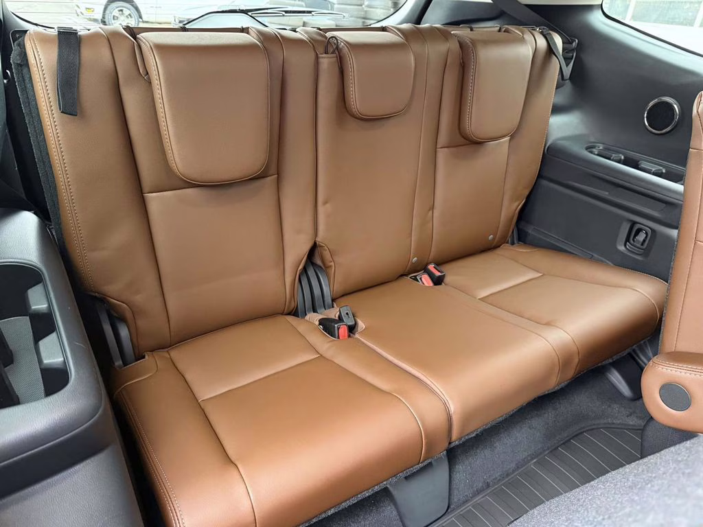 2026 Crystal Black Silica Subaru Ascent Touring AWD SUV