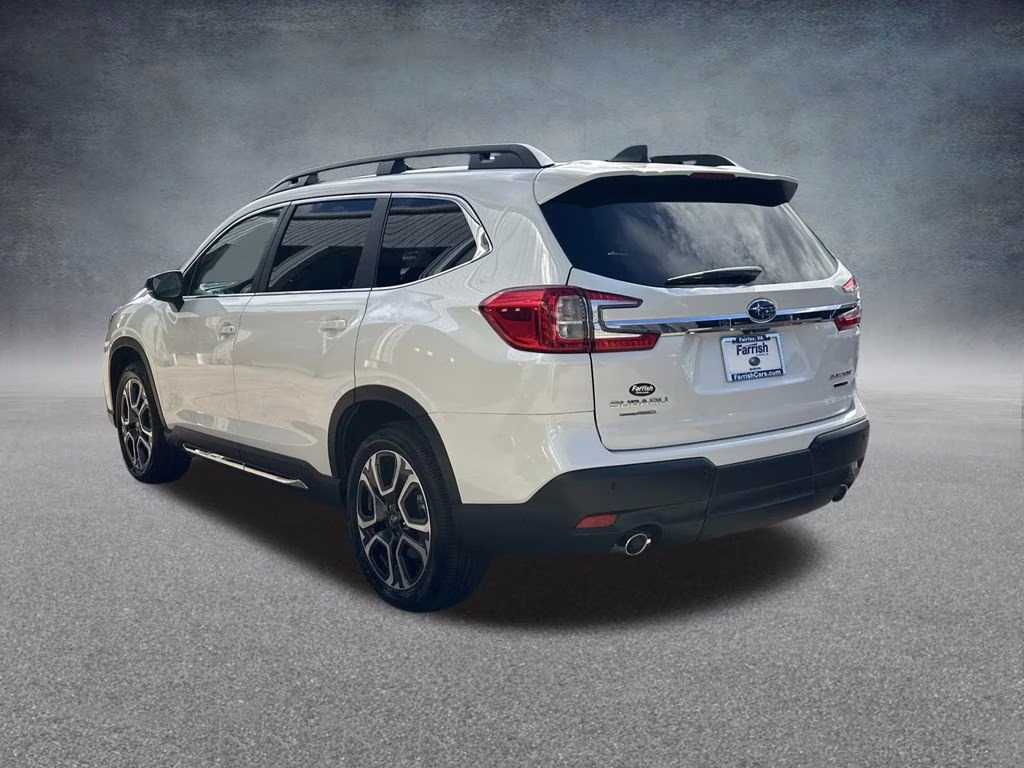 2025 Crystal White Pearl Subaru Ascent Limited AWD SUV