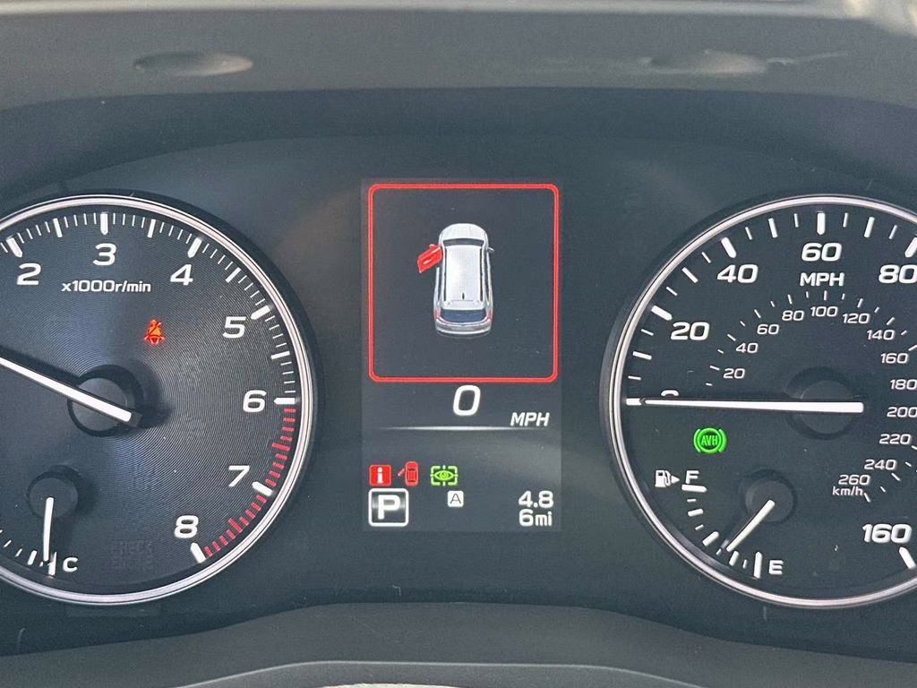 2025 Crystal White Pearl Subaru Ascent Limited AWD SUV