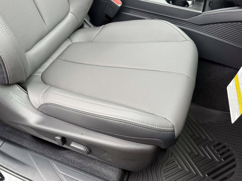 2026 Crystal Black Silica Subaru Outback Limited AWD SUV