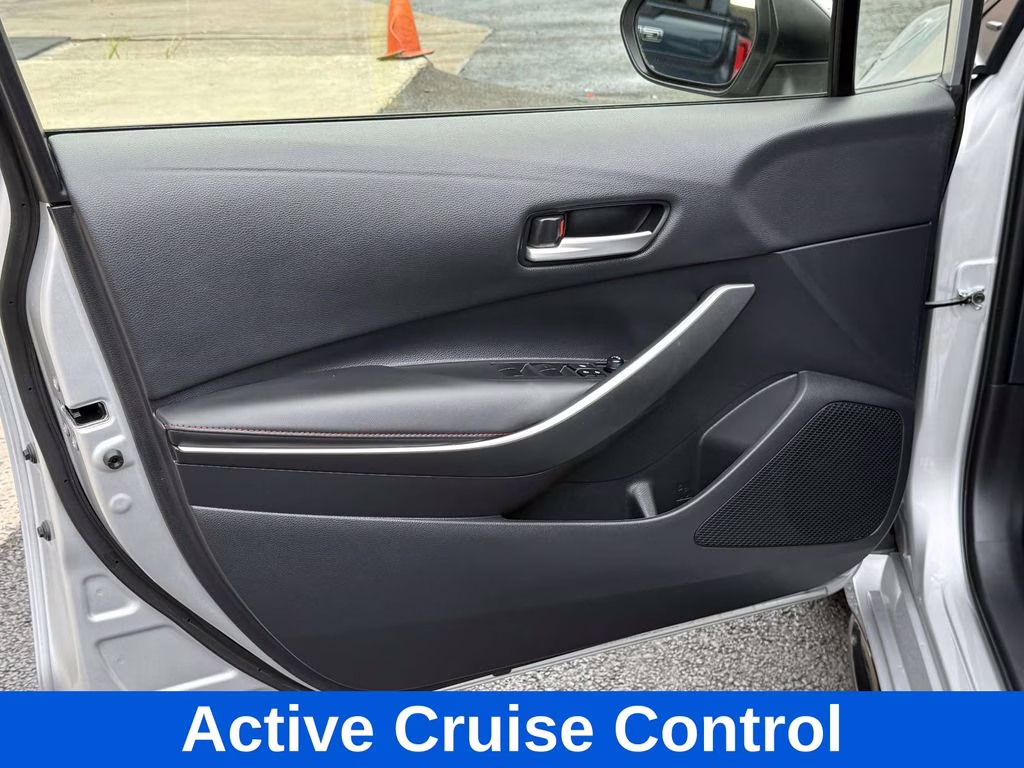 2024 Classic Silver Metallic Toyota Corolla Hybrid SE FWD Sedan