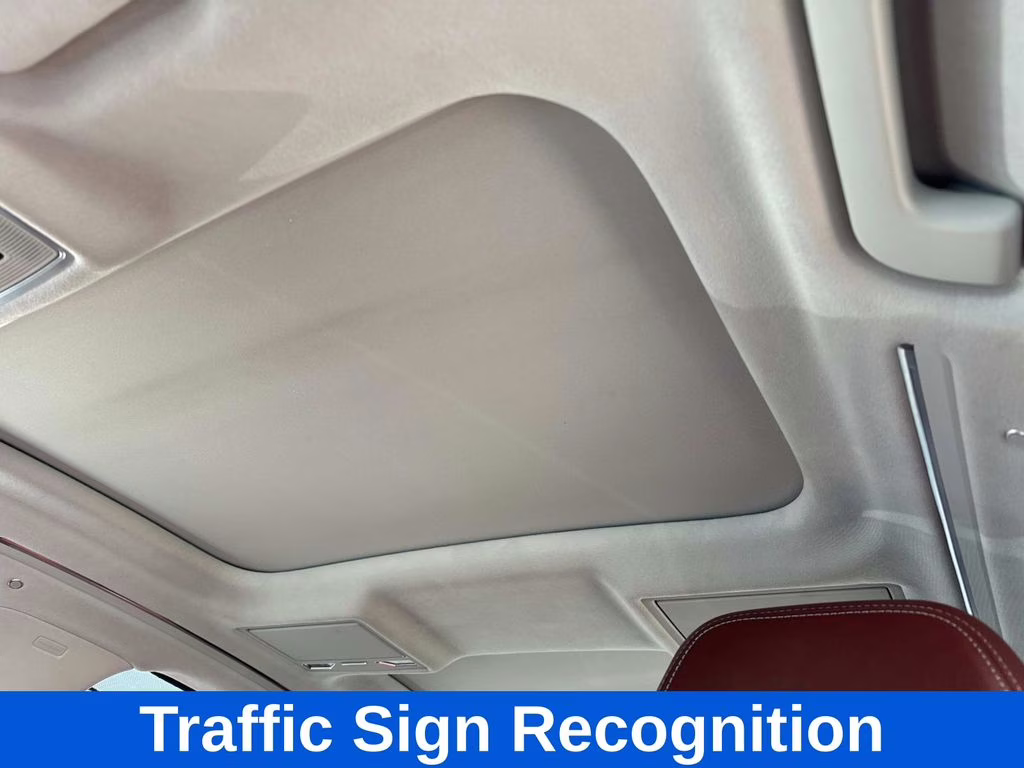 2022 Glacier White Metallic Audi S8 4.0T AWD Sedan