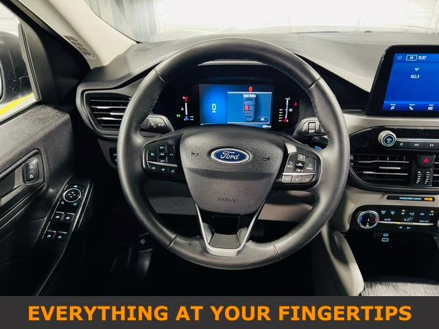 2023 Silver Metallic Ford Escape Hybrid Active FWD SUV