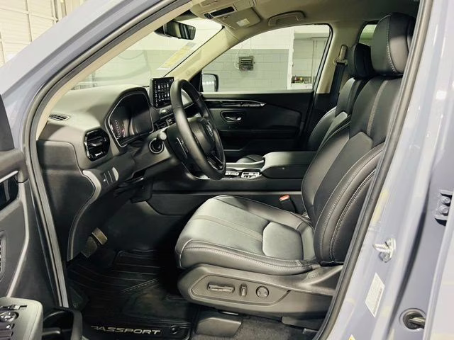 2026 Sonic Gray Pearl Honda Passport RTL AWD SUV