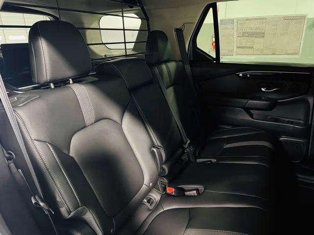 2026 Sonic Gray Pearl Honda Passport RTL AWD SUV