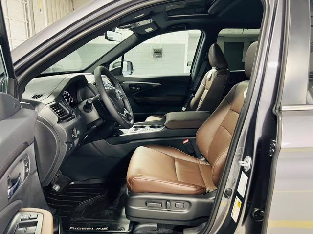 2026 Modern Steel Metallic Honda Ridgeline RTL AWD Truck