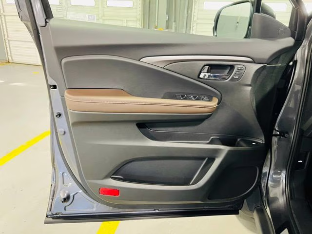 2026 Modern Steel Metallic Honda Ridgeline RTL AWD Truck