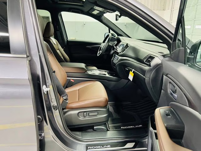 2026 Modern Steel Metallic Honda Ridgeline RTL AWD Truck