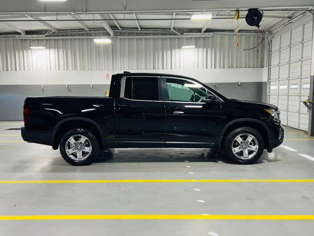 2026 Crystal Black Pearl Honda Ridgeline RTL AWD Truck