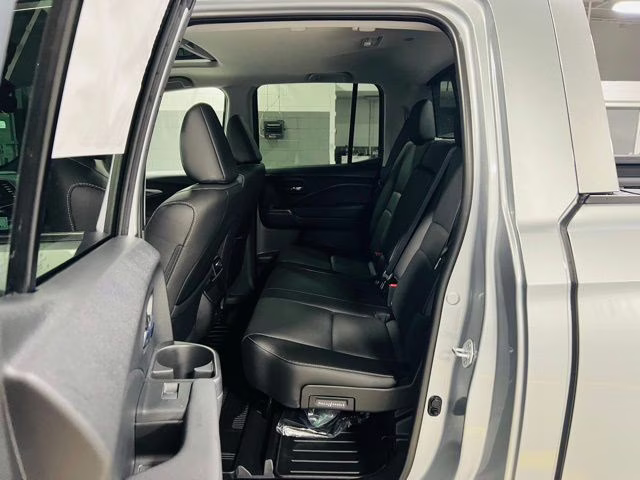 2026 Solar Silver Metallic Honda Ridgeline RTL AWD Truck