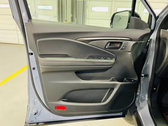 2026 Sonic Gray Pearl Honda Ridgeline TrailSport+ AWD Truck