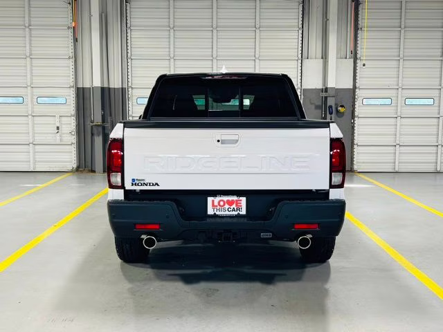 2026 Platinum White Pearl Honda Ridgeline Black Edition AWD Truck