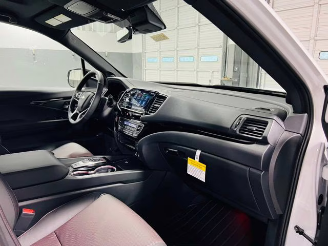 2026 Platinum White Pearl Honda Ridgeline Black Edition AWD Truck