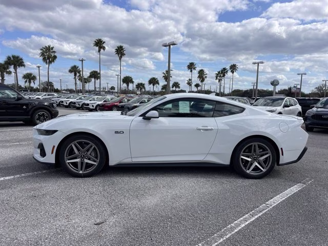 2026 Oxford White Ford Mustang GT Premium RWD Coupe