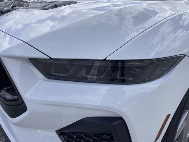 2026 Oxford White Ford Mustang GT Premium RWD Coupe