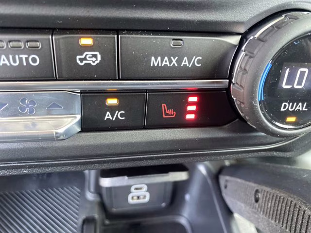 2026 Oxford White Ford Bronco Badlands 4X4 Convertible