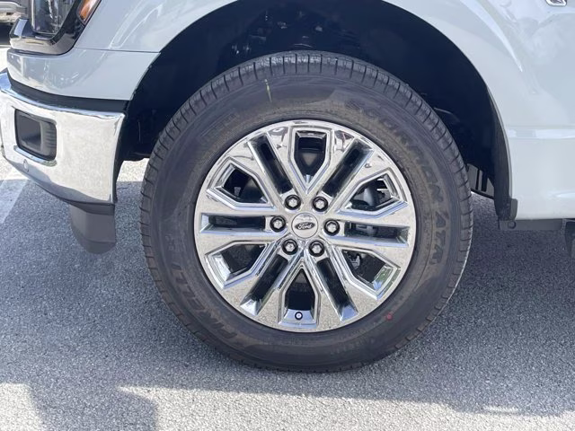 2026 Avalanche Ford F-150 XLT 4X4 Truck