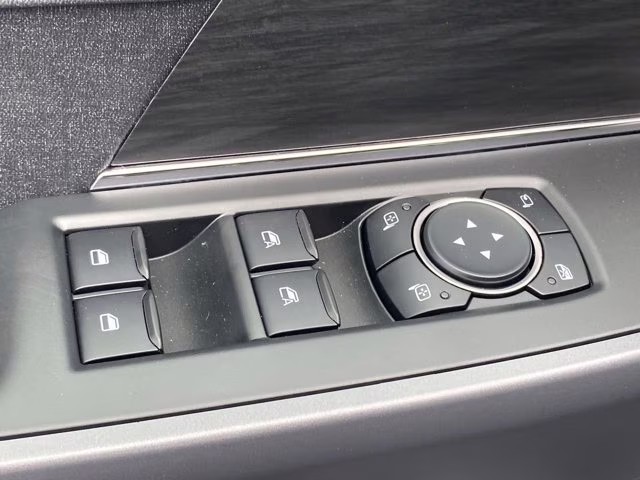 2026 Agate Black Metallic Ford F-150 LARIAT 4X4 Truck