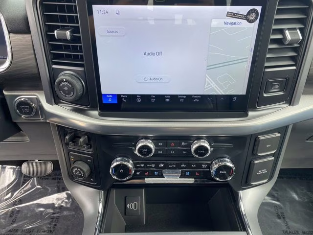 2026 Agate Black Metallic Ford F-150 LARIAT 4X4 Truck